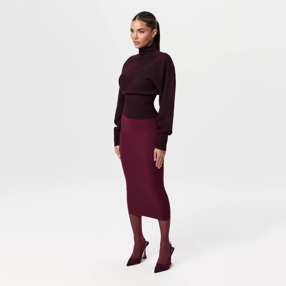 American Apparel Burgundy Pencil Skirt